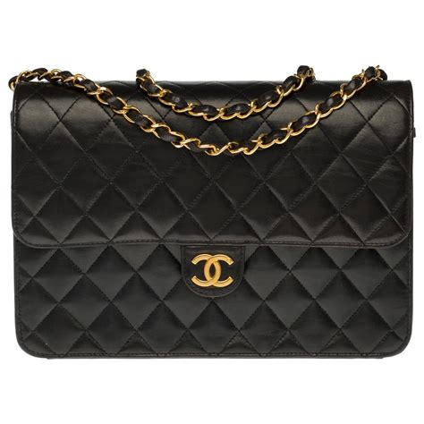 bolso clásico de chanel|bolso chanel 2.55 precio.